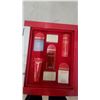 Image 3 : Elizabeth Arden Red Door Fragrance Gift Set, Jones Seamless Briefs 5-Pack XL, and More