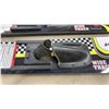 Image 3 : Hydroslide Wide Track Trainers 116 Centimeter Water Skis with Tow Ropes and More