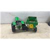 Image 5 : Tonka Pressed Steel Green Farm Tractor with Gravity Wagon, Car Carrier, Jeep