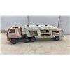 Image 6 : Tonka Pressed Steel Green Farm Tractor with Gravity Wagon, Car Carrier, Jeep