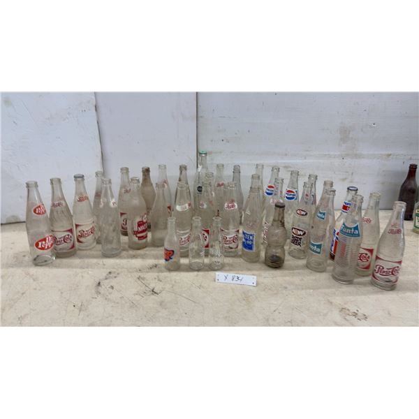 Vintage Pepsi-Cola, Dr Pepper, A&W Root Beer, Fanta Glass Soda Bottles and More