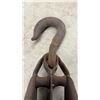 Image 6 : Vintage Heavy-Duty Large Steel Double Block Pulley with Hook