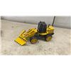 Image 4 : Vintage Tonka Yellow Construction Vehicle Collection: Graders, Loaders, Cement Mixer, and More