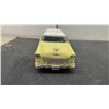Image 4 : 1955 Chevrolet Bel Air Nomad Die-Cast Model Car 1/24 Scale, Yellow and White Two-Tone