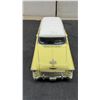 Image 5 : 1955 Chevrolet Bel Air Nomad Die-Cast Model Car 1/24 Scale, Yellow and White Two-Tone