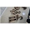 Image 2 : Vintage Wooden Block and Tackle Pulleys, Assorted Sizes, Lot of Four Singles and Doubles