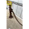 Image 2 : Vintage Hi-Lift Farm Jack