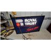 Image 5 : Royal Trust 24 Hour Service Double-Sided Illuminated Sign 24 x 38" Working