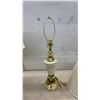 Image 5 : Pair of Traditional Brass-Finished and Cream Ceramic Table Lamps with Pleated Shades, 30" H