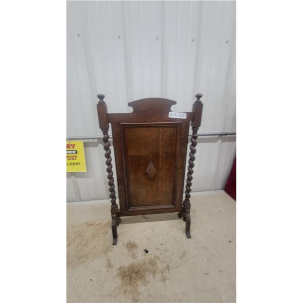 Antique Oak Barley Twist Fireplace Screen with Diamond Accent Panel 18 x 30"