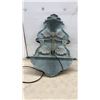 Image 5 : Two-Tier Lion Head Water Fountain, 29" High