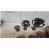 Image 2 : Indiana Glass Lorelei Bowls, Fenton Black Amethyst Vases, Green Divided Dishes, and More
