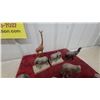 Image 5 : Collection of Carved Wooden Elephant Figurines, Crocodile, Giraffe, and More