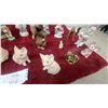 Image 4 : Collection of Miniature Ceramic Figurines