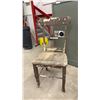 Image 5 : Lot of Three Wooden Chairs: Spindle-Back, Thonet-Style Bentwood, and Pink Slat-Back