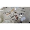 Image 4 : Ashtrays Novelty Ceramic Miniature Toilet with Gold Rim Bottle Openers