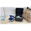 Image 4 : Manitoba License Plates & Simoniz 8" Random Orbit Polisher/Waxer in Case