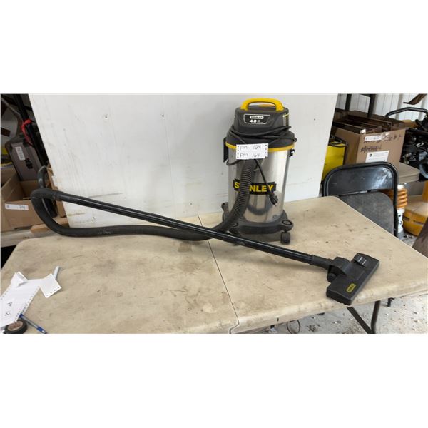 Stanley 4.0 Peak HP Stainless Steel Wet/Dry Vacuum with Hose and Floor Attachment