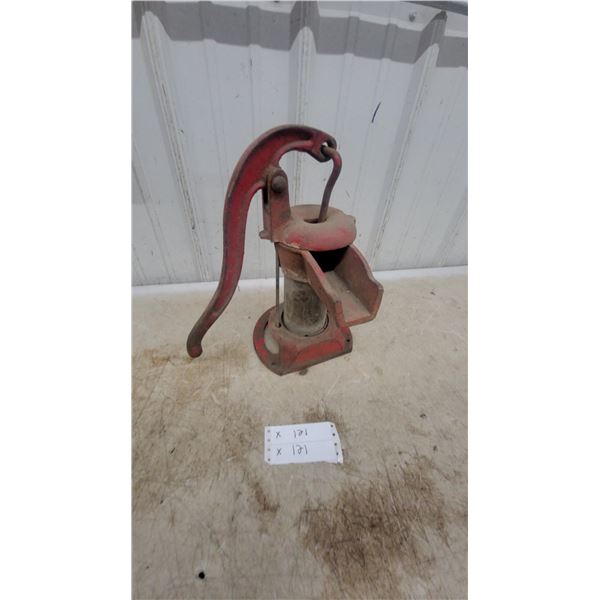 Vintage Cast Iron Hand Pitcher Pump for Cistern or Shallow Well