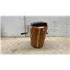 Image 3 : RCW Frost King 4-Quart Hand-Crank Ice Cream Freezer with Cedar Bucket