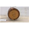 Image 4 : RCW Frost King 4-Quart Hand-Crank Ice Cream Freezer with Cedar Bucket
