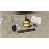 Image 2 : 31-Day Pendulum Wall Clock with Key, Pendulum, Chime Rods, Needs Some TLC