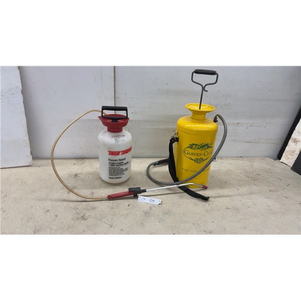 True Temper PS1000 x 1.5-Gallon Pressure Sprayer and Garden Club 2-Gallon Metal Sprayer