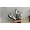 Image 4 : Mixed Golf Club Set with Wilson Fat Shaft Driver, Rawlings Irons, and Matrix Bag