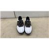 Image 3 : Top Flite TFM901-14 Men's White and Brown Lace-Up Golf Shoes with Spikes, Size 9