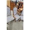 Image 5 : Set of Six Upholstered Wooden Dining Chairs with Two Captain's Chairs