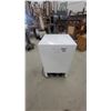 Image 5 : Danby Designer DCR017B1WM Danby 1.7 Cubic Foot Compact Refrigerator with Freezer Compartment
