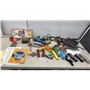 Image 1 : Model HO Train Accessories: Transformers, Buildings, Tracks, Cars and More