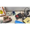 Image 3 : Model HO Train Accessories: Transformers, Buildings, Tracks, Cars and More