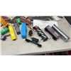 Image 9 : Model HO Train Accessories: Transformers, Buildings, Tracks, Cars and More