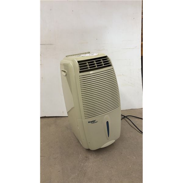 Danby Millennium Portable Dehumidifier, Missing 1 Back Castor