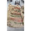 Image 2 : 10 Craven Riverside Growers Co-Op Burlap Table Potato Sacks