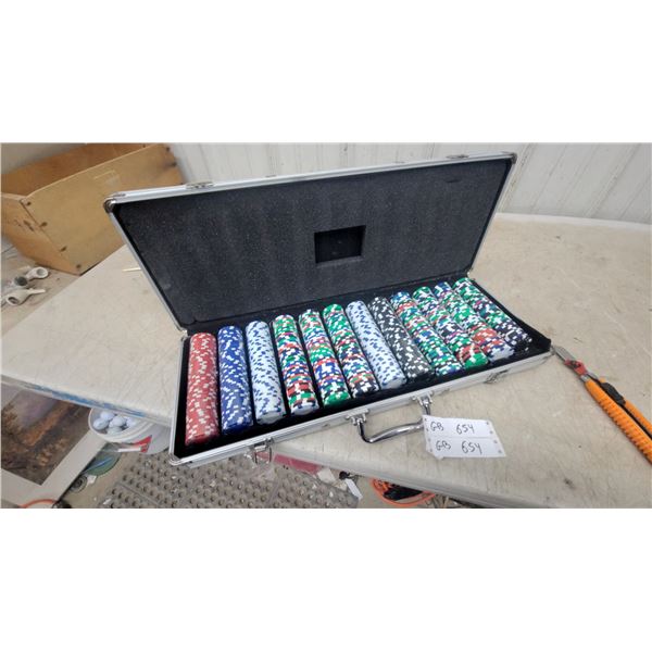 Poker Chip Set in Aluminum Carrying Case with Foam Insert