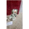 Image 3 : Pair of Staffordshire-Style Ceramic Spaniel Dog Figurines with Green and Gold Accents 9" Tall
