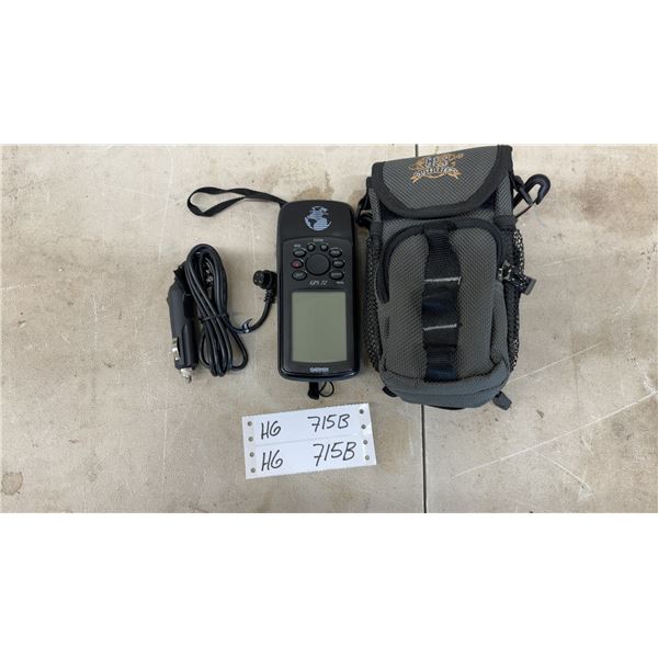 Garmin GPS 72 Handheld GPS Receiver with Car Charger Cable and Carrying Case