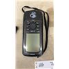 Image 2 : Garmin GPS 72 Handheld GPS Receiver with Car Charger Cable and Carrying Case