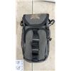 Image 3 : Garmin GPS 72 Handheld GPS Receiver with Car Charger Cable and Carrying Case