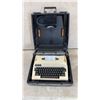 Image 1 : Adler Gabriele 2000 Electric Portable Typewriter with Carrying Case