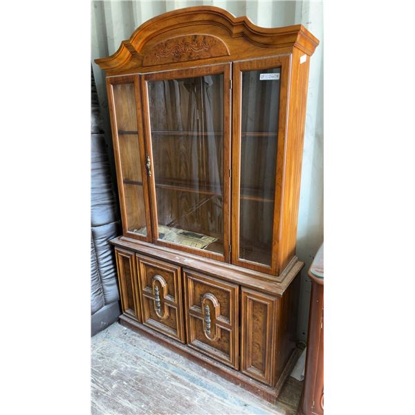Two-Piece Wooden China Cabinet Hutch with Carved Pediment and Burl Wood Veneer 50 x 80 x 15