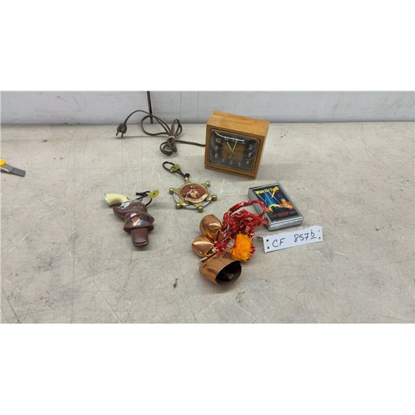 Bradford Exchange 2011 John Wayne "The Duke" Sheriff Badge & Gun Ornament, Vintage Clock and More