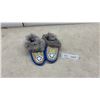 Image 1 : Beaded Floral Moccasins with Fur Trim and Blue Suede Soles, Child's Size, Sole Measures 7 3/4"