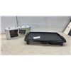 Image 1 : Black & Decker Electric Griddle and Master Chef BBQ Tool Set in Carrying Case