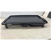 Image 2 : Black & Decker Electric Griddle and Master Chef BBQ Tool Set in Carrying Case