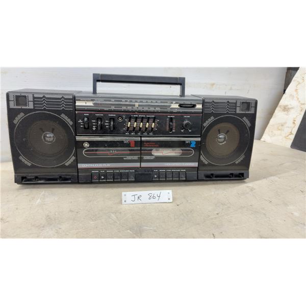 GE 3-5600 AM/FM Stereo Dual Cassette Boombox with 5-Band Graphic Equalizer