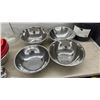 Image 3 : Stainless Steel Mixing Bowls, 2 Glass Ribbed Bowl, Red Plastic Bowls and More