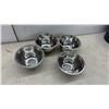 Image 6 : Stainless Steel Mixing Bowls, 2 Glass Ribbed Bowl, Red Plastic Bowls and More